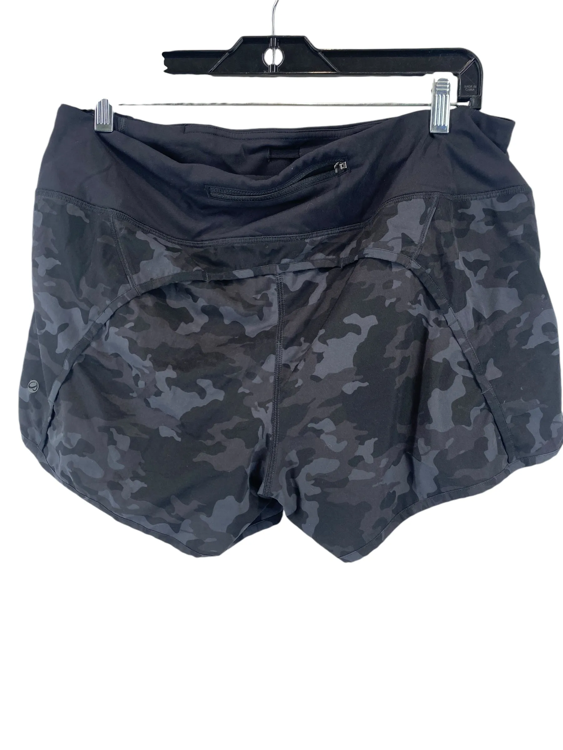 Athletic Shorts By Clothes Mentor In Camouflage Print, Size: L