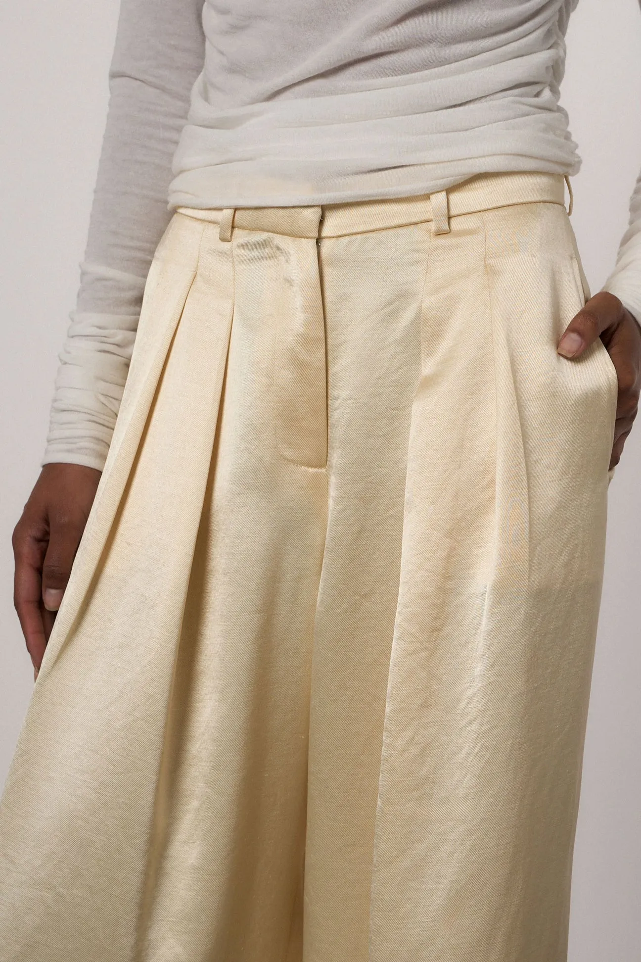Double Pleat Wide Leg Trouser in Butter Yellow