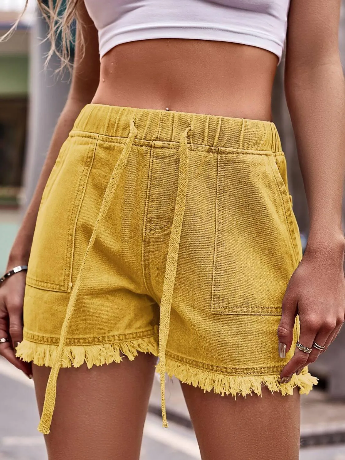Drawstring Raw Hem Denim Shorts – Casual, Comfortable & Trendy