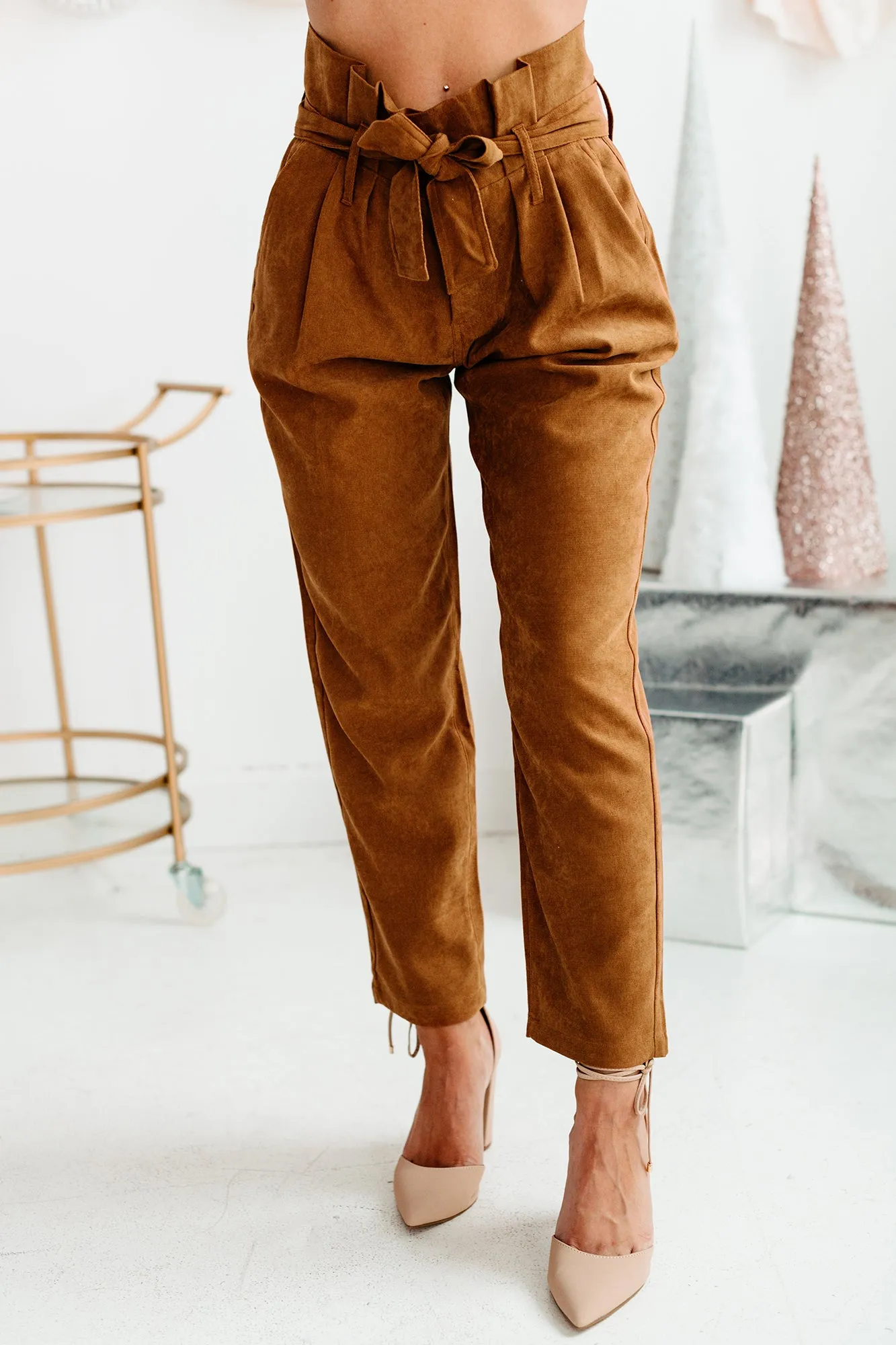 Tied Together Paperbag Waist Faux Suede Pants (Camel)