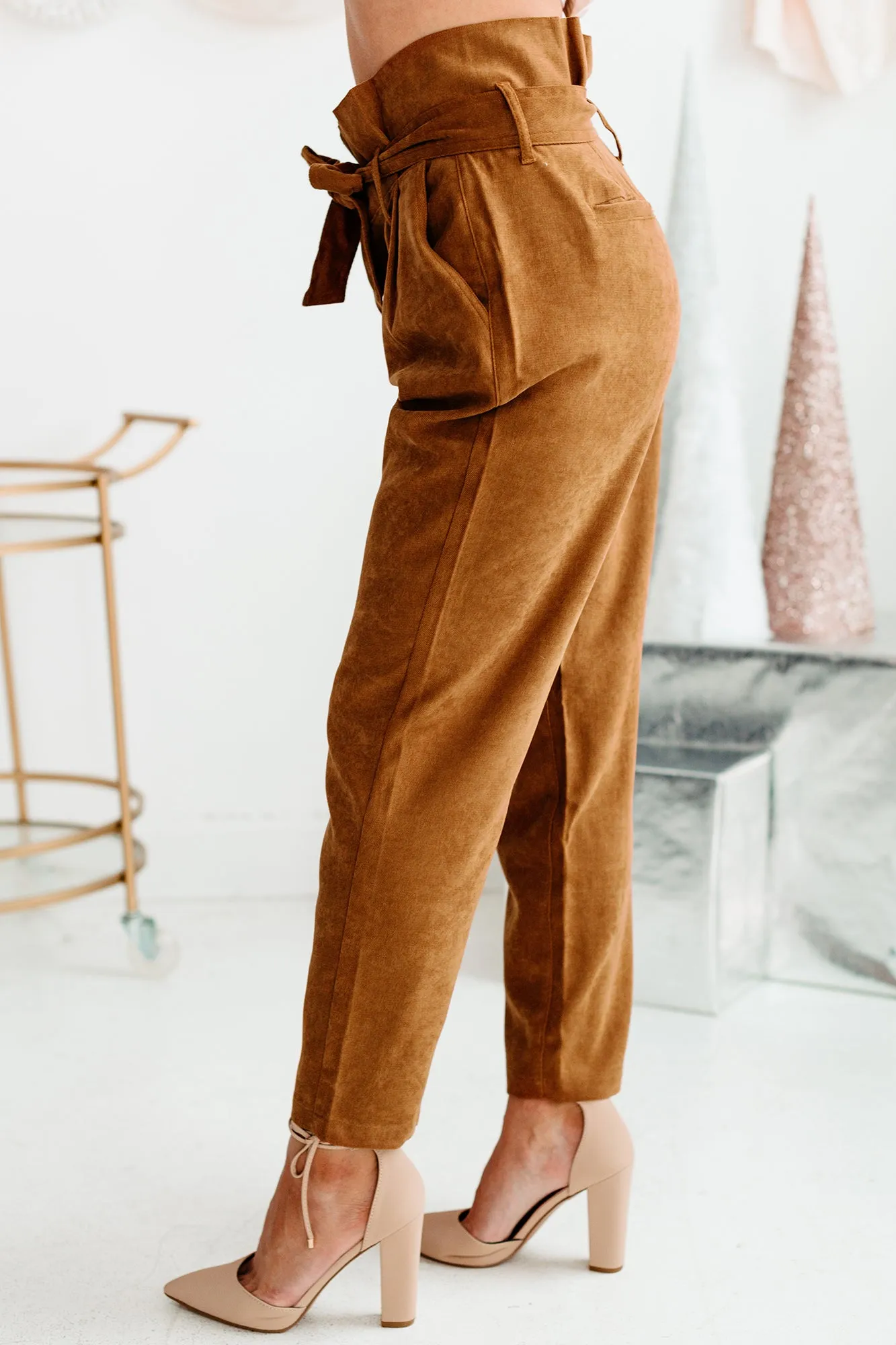 Tied Together Paperbag Waist Faux Suede Pants (Camel)