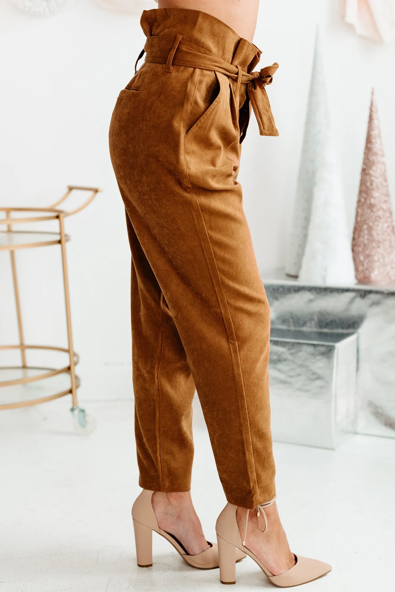 Tied Together Paperbag Waist Faux Suede Pants (Camel)